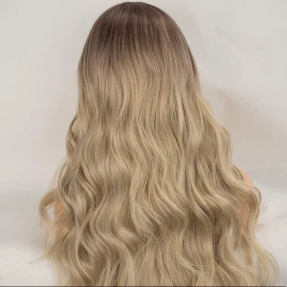 Marie 22” ASH BROWN OMBRÉ BODYWAVE MIDDLE PART Wig - Picture 4 of 7